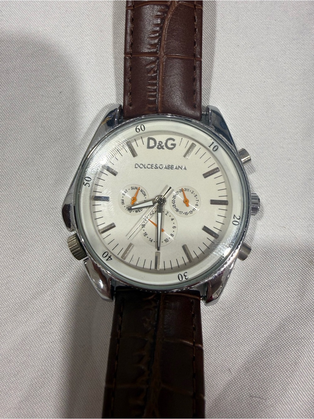 Dolce & Gabbana Analog Chronograph Date Watch Mens Timepiece NO 2184
